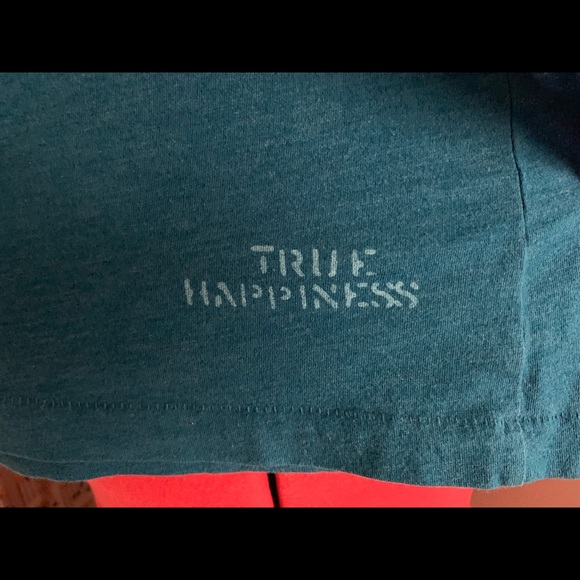 American Eagle Outfitters t-shirt - Picture 4 of 4